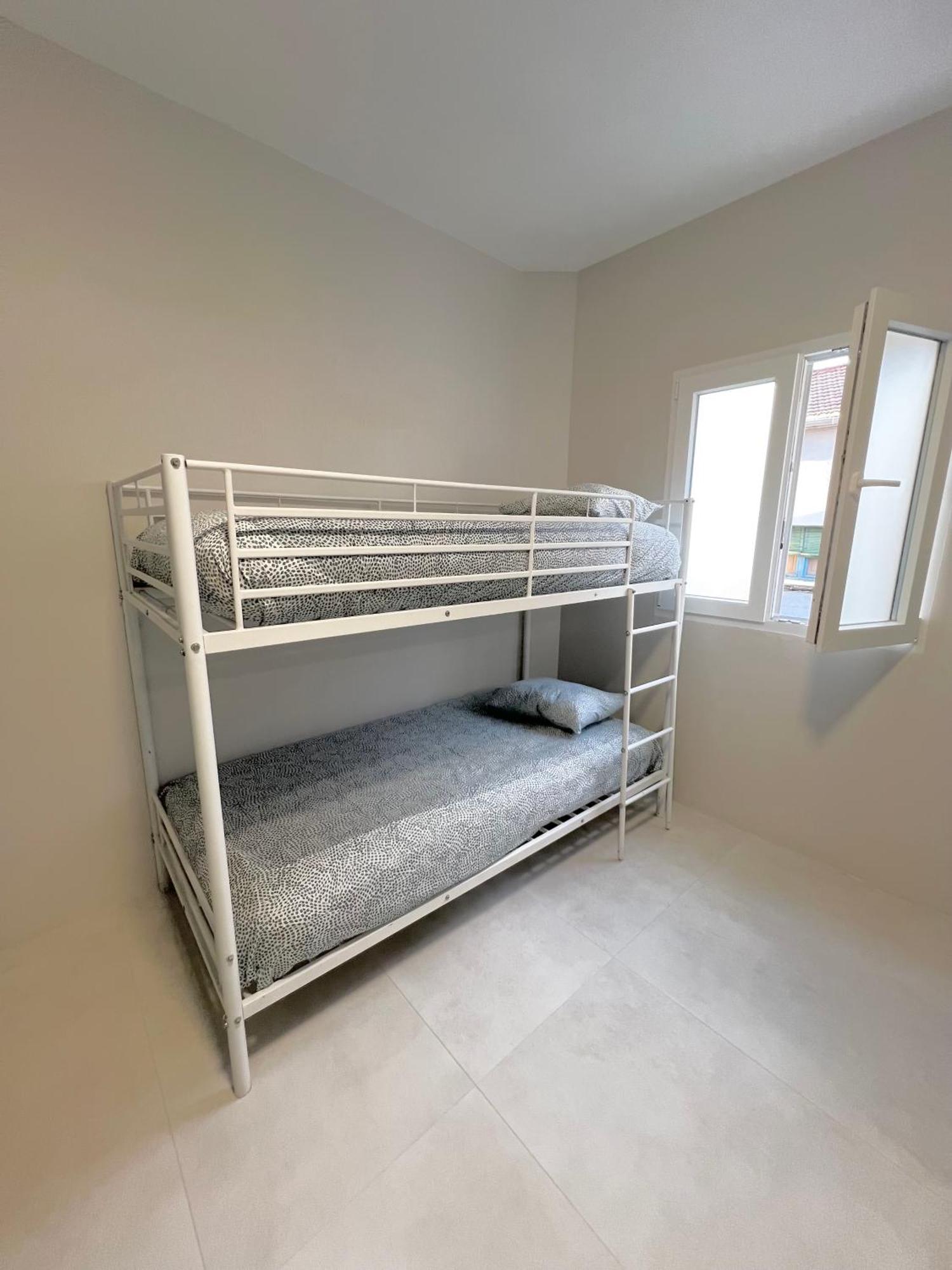 מדריד Hostel Oasis מראה חיצוני תמונה
