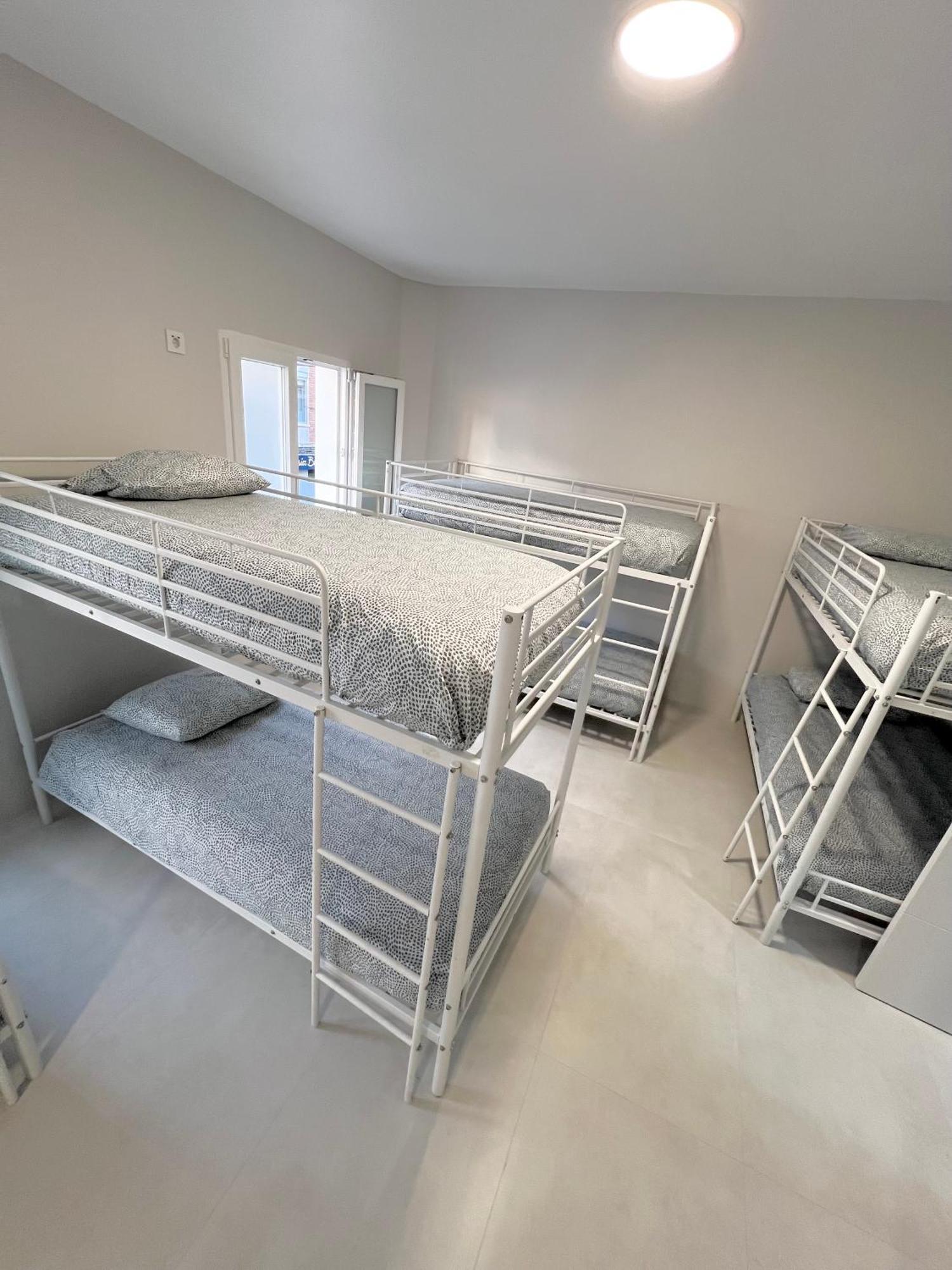מדריד Hostel Oasis מראה חיצוני תמונה